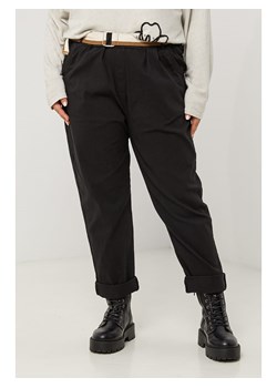 Curvy Lady Spodnie w kolorze czarnym ze sklepu Limango Polska w kategorii Spodnie damskie - zdjęcie 188437153