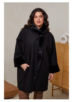 Curvy Lady Płaszcz zimowy w kolorze czarnym ze sklepu Limango Polska w kategorii Kurtki damskie - zdjęcie 188437193