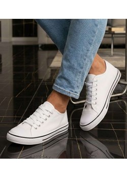 Trampki męskie z tkaniny klasyczne białe /e2-1 13758 T291/ ze sklepu Pantofelek24.pl w kategorii Trampki męskie - zdjęcie 188459684