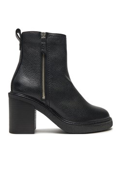 Clarks Botki Cassiano Zip 26178671 Czarny ze sklepu MODIVO w kategorii Botki - zdjęcie 188459993