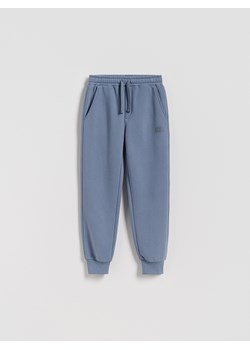 Reserved - Bawełniane joggery z meszkiem - granatowy ze sklepu Reserved w kategorii Spodnie chłopięce - zdjęcie 188470183