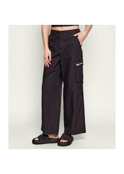 Karl Lagerfeld Jeans Spodnie cargo | Relaxed fit ze sklepu Gomez Fashion Store w kategorii Spodnie damskie - zdjęcie 188473954
