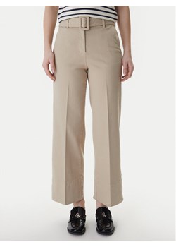 Marella Spodnie materiałowe Nicchia 2613131074 Beżowy Regular Fit ze sklepu MODIVO w kategorii Spodnie damskie - zdjęcie 188474171