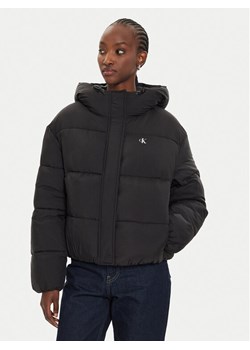 Calvin Klein Jeans Kurtka zimowa J20J224112 Czarny Regular Fit ze sklepu MODIVO w kategorii Kurtki damskie - zdjęcie 188476873