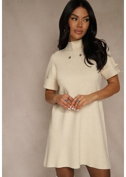 Jasnobeżowa Sukienka Sweterkowa o Trapezowym Kroju z Perełkami Liatusea ze sklepu renee.pl w kategorii Sukienki - zdjęcie 188481243