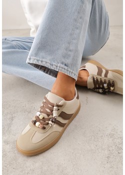 Ciemnobeżowe Sneakersy Typu Tenisówki Ozdobione Koralikami Daemeli ze sklepu renee.pl w kategorii Buty sportowe damskie - zdjęcie 188481374