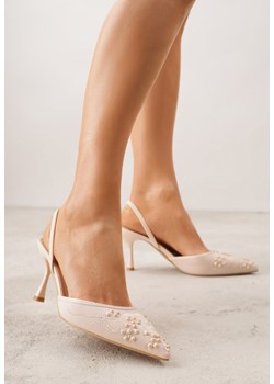Beżowe Sandały na Szpilce Ozdobione Koralikami i Haftem Iphorise ze sklepu born2be.pl w kategorii Czółenka - zdjęcie 188481631