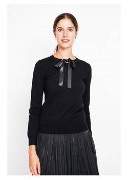 ASSUILI Sweter w kolorze czarnym ze sklepu Limango Polska w kategorii Swetry damskie - zdjęcie 188483721