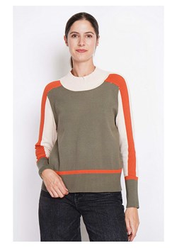 ASSUILI Sweter w kolorze oliwkowo-biało-pomarańczowym ze sklepu Limango Polska w kategorii Swetry damskie - zdjęcie 188484094