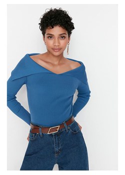 trendyol Sweter w kolorze niebieskim ze sklepu Limango Polska w kategorii Swetry damskie - zdjęcie 188491542