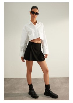 trendyol Spódnico-spodenki w kolorze czarnym ze sklepu Limango Polska w kategorii Spódnice - zdjęcie 188492174