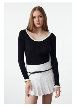 trendyol Sweter w kolorze czarnym ze sklepu Limango Polska w kategorii Swetry damskie - zdjęcie 188492331