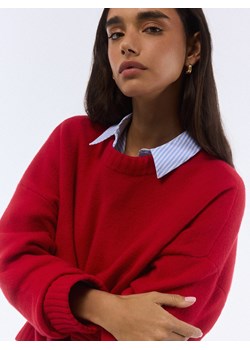Mohito - Czerwony sweter basic - czerwony ze sklepu Mohito w kategorii Swetry damskie - zdjęcie 188500931