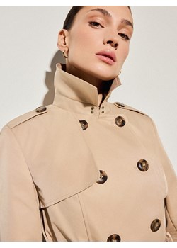 Mohito - Beżowy trencz z paskiem - beżowy ze sklepu Mohito w kategorii Płaszcze damskie - zdjęcie 188500980