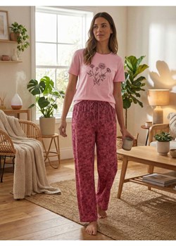 Sinsay - Bawełniana piżama dwuczęściowa z motywem kwiatowym - różowy ze sklepu Sinsay w kategorii Piżamy damskie - zdjęcie 188505091
