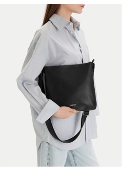 Torebka Lasocki CEO-LSK-K-031-06 Czarny ze sklepu eobuwie.pl w kategorii Listonoszki - zdjęcie 188507130