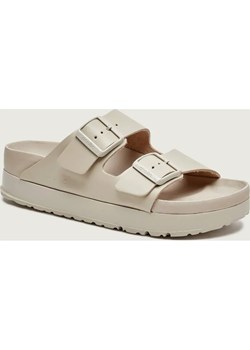 Birkenstock Skórzane klapki Arizona Flex Platform LENA | Birkenstock x Papillio | narrow fit ze sklepu Gomez Fashion Store w kategorii Klapki damskie - zdjęcie 188511810