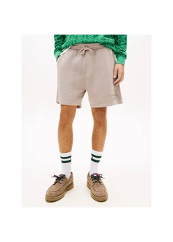 Tommy Jeans Szorty | Regular Fit ze sklepu Gomez Fashion Store w kategorii Spodenki męskie - zdjęcie 188511862
