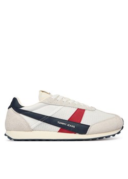 Sneakersy Tommy Jeans Retro Runner Archive Open Mesh EM0EM01715 Biały ze sklepu eobuwie.pl w kategorii Buty sportowe męskie - zdjęcie 188512020