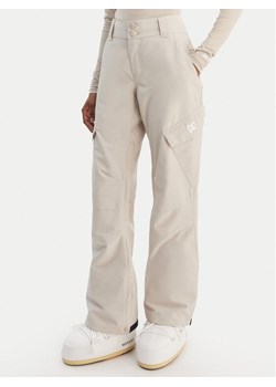 DC Shoes Spodnie snowboardowe Nonchalant ADJTP03023 Beżowy Regular Fit ze sklepu MODIVO w kategorii Spodnie damskie - zdjęcie 188512950