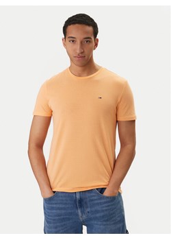 Tommy Jeans T-Shirt DM0DM20363 Pomarańczowy Slim Fit ze sklepu MODIVO w kategorii T-shirty męskie - zdjęcie 188513081