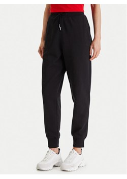 Calvin Klein Jeans Spodnie dresowe Archive Logo LV047E236G Czarny Slim Fit ze sklepu MODIVO w kategorii Spodnie damskie - zdjęcie 188513444