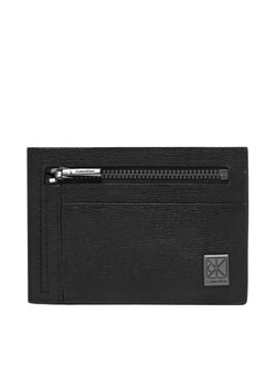 Calvin Klein Etui na karty kredytowe Emblem Hw Id Cardholder LV04D1168G Czarny ze sklepu MODIVO w kategorii Etui - zdjęcie 188513750
