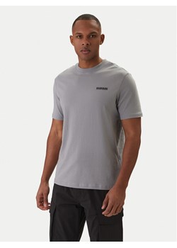 Napapijri T-Shirt Smallbox NP0A88TR Szary Regular Fit ze sklepu MODIVO w kategorii T-shirty męskie - zdjęcie 188513930
