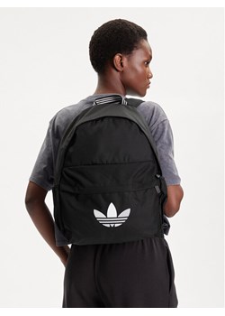adidas Plecak Adicolor Classic JX0209 Czarny ze sklepu MODIVO w kategorii Plecaki dla dzieci - zdjęcie 188513980