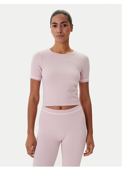 Guess T-Shirt V6RP02 Z4692 Różowy Slim Fit ze sklepu MODIVO w kategorii Bluzki damskie - zdjęcie 188514311