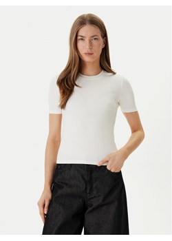 Calvin Klein T-Shirt LV044D246G Écru Slim Fit ze sklepu MODIVO w kategorii Bluzki damskie - zdjęcie 188514743