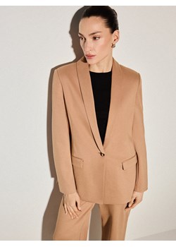 Mohito - Beżowa marynarka - beżowy ze sklepu Mohito w kategorii Marynarki damskie - zdjęcie 188529844