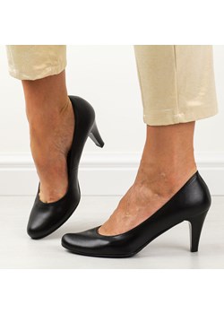 Czarne Polskie czółenka damskie Gregors 465 ze sklepu suzana.pl w kategorii Czółenka - zdjęcie 188530860