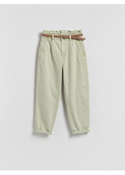 Reserved - Jeansy paperbag - zielony ze sklepu Reserved w kategorii Spodnie dziewczęce - zdjęcie 188535230