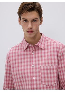 Reserved - Koszula comfort fit w kratę - brudny róż ze sklepu Reserved w kategorii Koszule męskie - zdjęcie 188537971