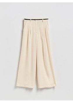 Reserved - Spodnie z szerokimi nogawkami - złamana biel ze sklepu Reserved w kategorii Spodnie damskie - zdjęcie 188538331