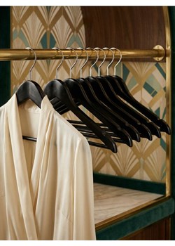 Sinsay - Wieszaki 6 pack - czarny ze sklepu Sinsay w kategorii Salon i sypialnia - zdjęcie 188542481