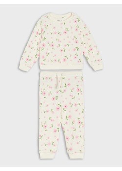 Sinsay - Komplet: bluza i spodnie - beżowy ze sklepu Sinsay w kategorii Komplety dziewczęce - zdjęcie 188542760