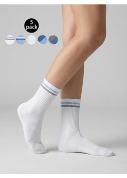 Sinsay - Zestaw skarpetek z paskami i kolorowymi panelami 5 pack - wielobarwny ze sklepu Sinsay w kategorii Skarpetki damskie - zdjęcie 188542914