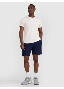 Męskie spodenki treningowe 4F 4FWAW25TFSHM1000 - granatowe ze sklepu Sportstylestory.com w kategorii Spodenki męskie - zdjęcie 188544451