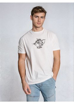 Sinsay - Bawełniana koszulka z nadrukiem Tom and Jerry - kremowy ze sklepu Sinsay w kategorii T-shirty męskie - zdjęcie 188549080