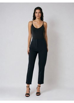 Sinsay - Cygaretki slim fit z wysokim stanem z domieszką wiskozy - czarny ze sklepu Sinsay w kategorii Spodnie damskie - zdjęcie 188549263