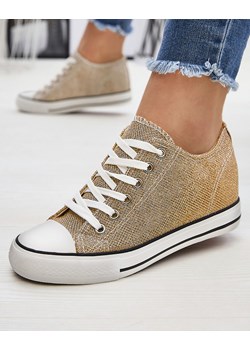 Royalfashion Złote damskie trampki na krytym koturnie z błyszczącą nicią Seggat ze sklepu royalfashion.pl w kategorii Trampki damskie - zdjęcie 188549484