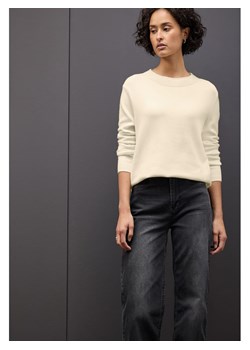 Cecil Sweter w kolorze kremowym ze sklepu Limango Polska w kategorii Swetry damskie - zdjęcie 188606502