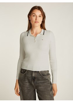 TOMMY JEANS Sweter w kolorze kremowym ze sklepu Limango Polska w kategorii Swetry damskie - zdjęcie 188629600
