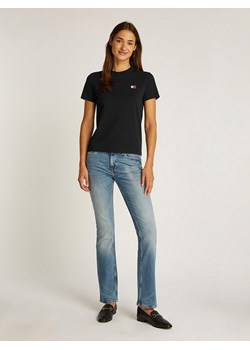 TOMMY JEANS Koszulka w kolorze czarnym ze sklepu Limango Polska w kategorii Bluzki damskie - zdjęcie 188630714