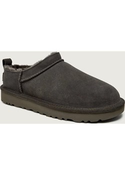 UGG Śniegowce W CLASSIC MICRO | zamsz | z dodatkiem wełny ze sklepu Gomez Fashion Store w kategorii Śniegowce damskie - zdjęcie 188647280