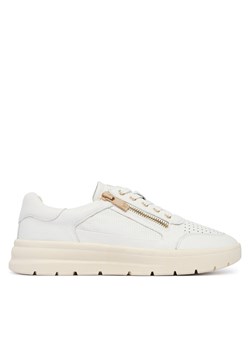 Sneakersy Caprice 9-23704-46 Biały ze sklepu eobuwie.pl w kategorii Buty sportowe damskie - zdjęcie 188652741