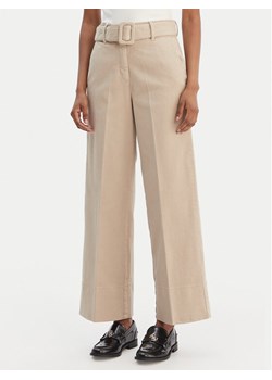 Marella Spodnie materiałowe Nicchia 2613131074 Beżowy Regular Fit ze sklepu MODIVO w kategorii Spodnie damskie - zdjęcie 188653860
