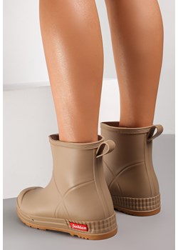 Ciemnobeżowe Kalosze Melenope ze sklepu born2be.pl w kategorii Kalosze damskie - zdjęcie 188667273